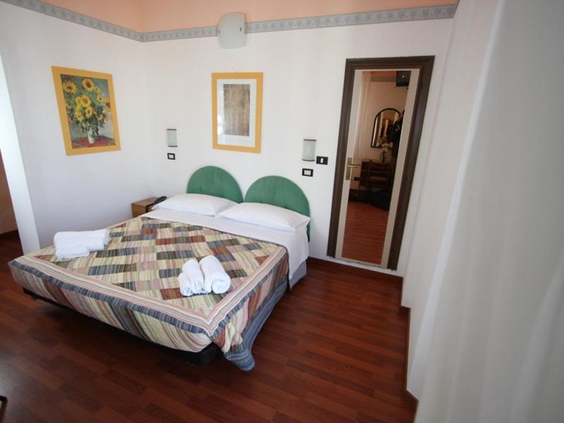 Hotel Stella D'Italia - Nuova Gestione ริมินี ภายนอก รูปภาพ