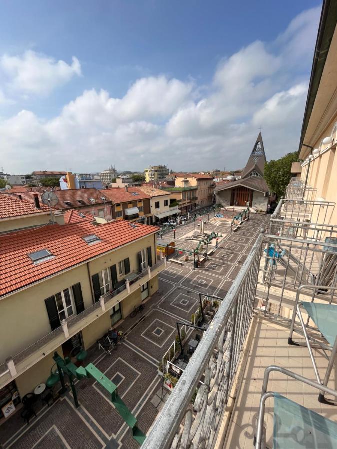 Hotel Stella D'Italia - Nuova Gestione ริมินี ภายนอก รูปภาพ