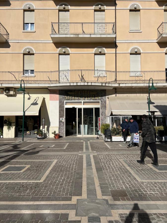 Hotel Stella D'Italia - Nuova Gestione ริมินี ภายนอก รูปภาพ